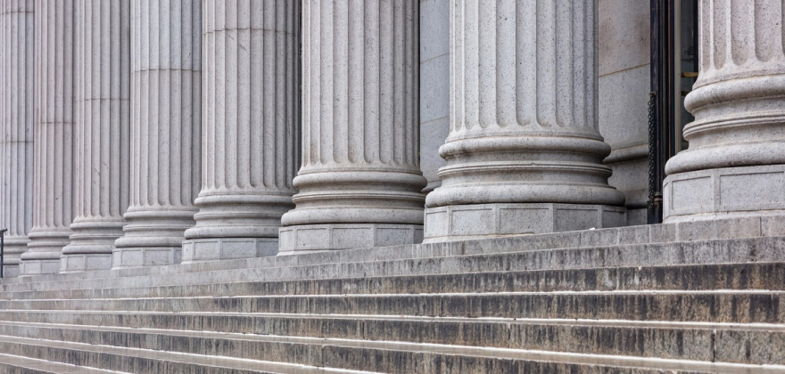 Featured Image of Court House Steps